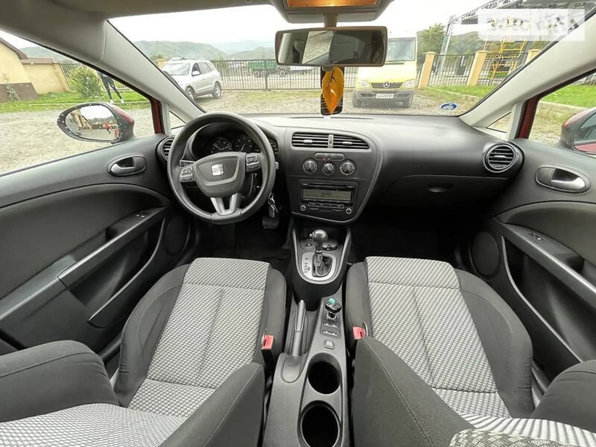 2010 SEAT Leon - мініатюра 12