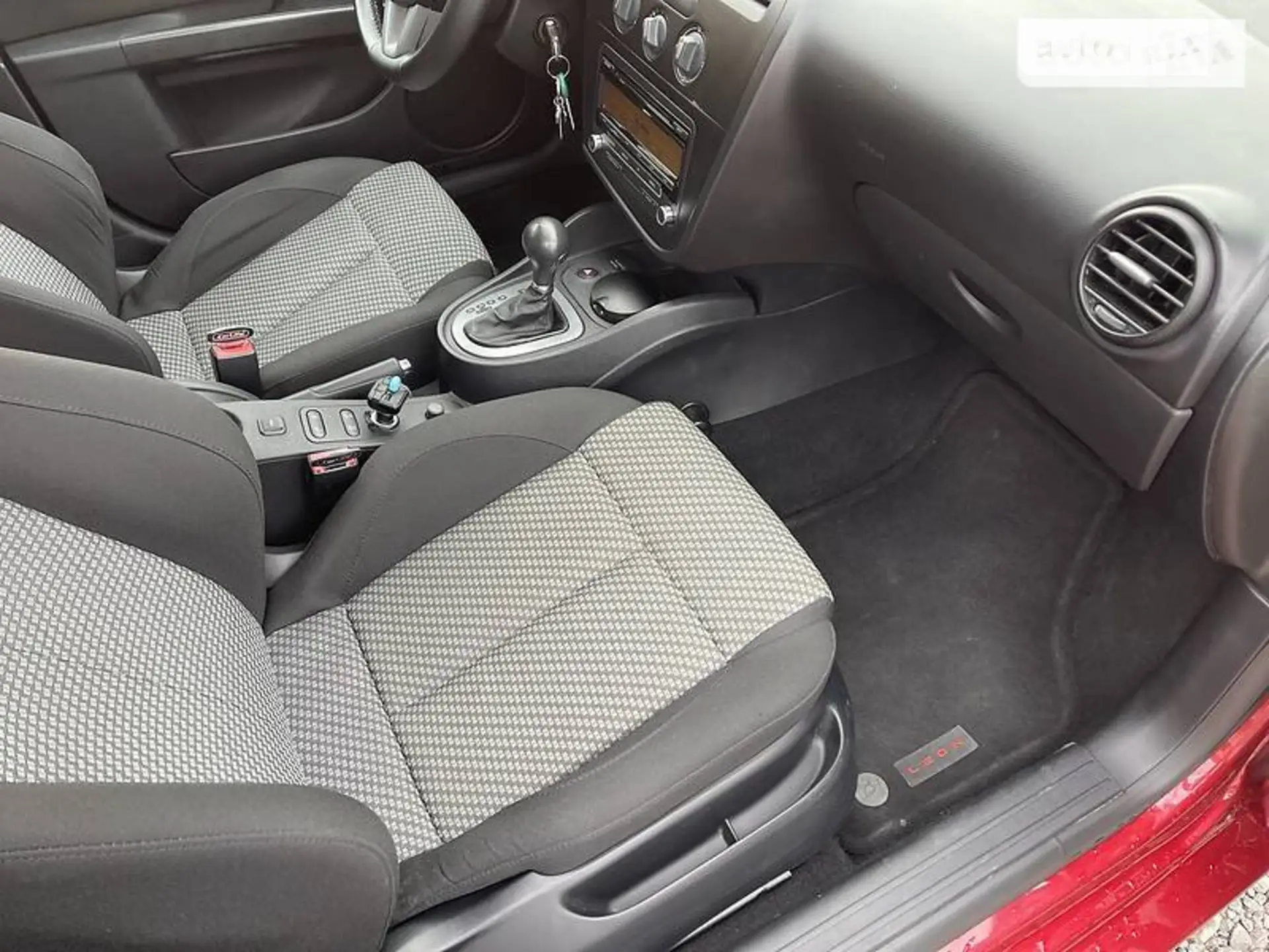 2010 SEAT Leon - мініатюра 18