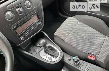 Хетчбек SEAT Leon 2010 в 