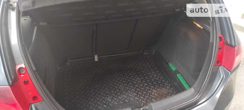 Хэтчбек SEAT Leon 2005 в Киеве фото 29 Хэтчбек SEAT Leon 2005 в Киеве