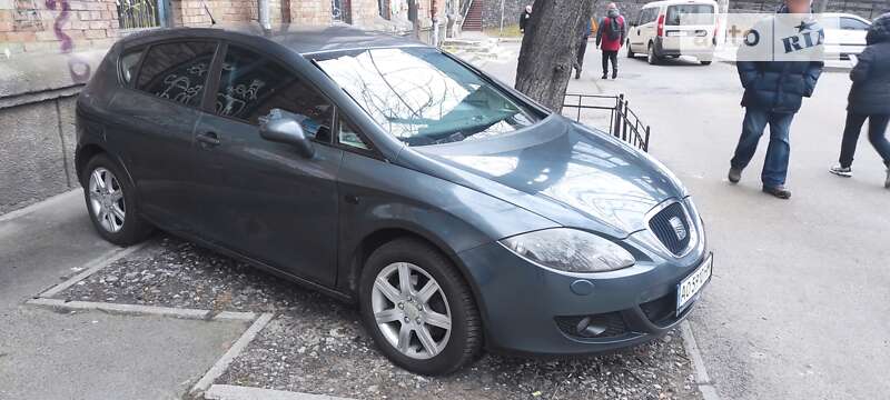 Хэтчбек SEAT Leon 2005 в Киеве фото 7 Хэтчбек SEAT Leon 2005 в Киеве