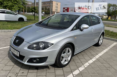 Хетчбек SEAT Leon 2010 в Черкасах