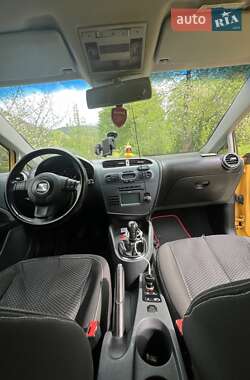 Хэтчбек SEAT Leon 2007 в Каменец-Подольском