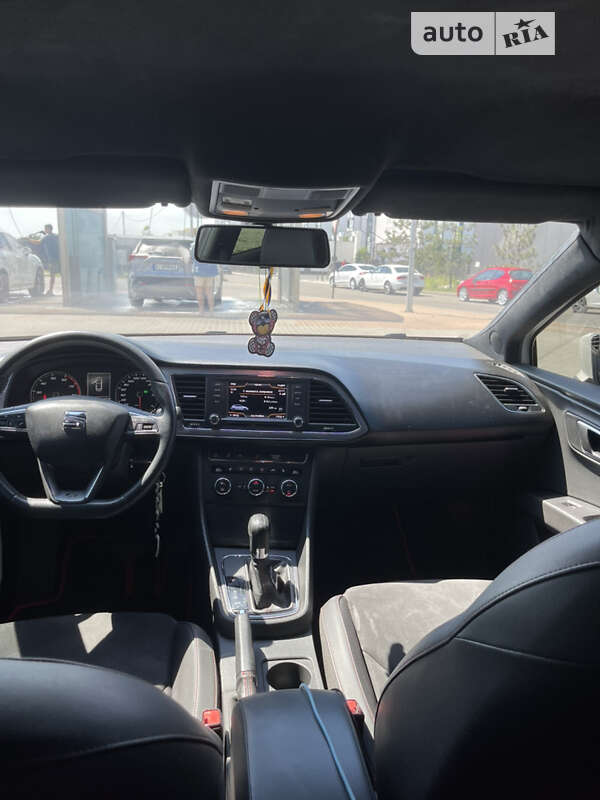 Хетчбек SEAT Leon 2013 в Києві