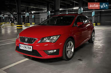 Хэтчбек SEAT Leon 2013 в Киеве