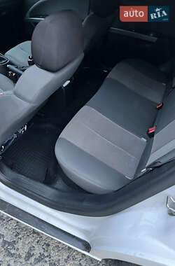 Хэтчбек SEAT Leon 2011 в 