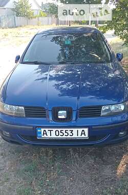 Хэтчбек SEAT Leon 2001 в Ахтырке