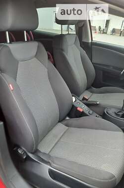 Хэтчбек SEAT Leon 2011 в Баре