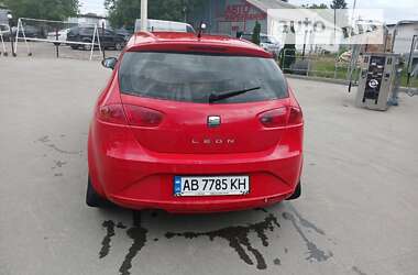 Хетчбек SEAT Leon 2011 в Бару