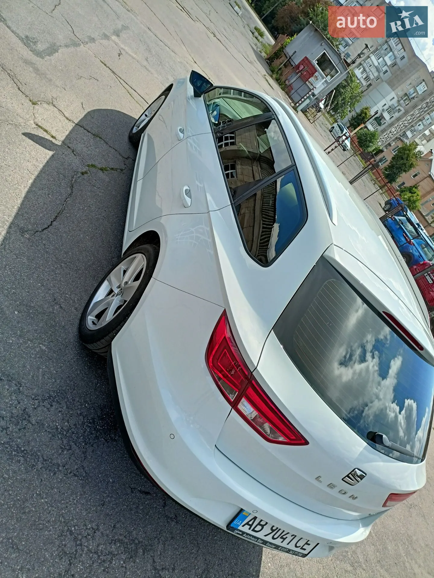 2015 SEAT Leon - мініатюра 5