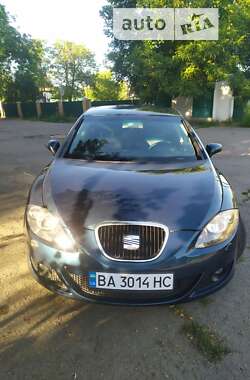 Хэтчбек SEAT Leon 2006 в Гайвороне