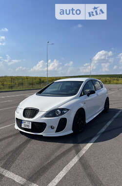 Хэтчбек SEAT Leon 2008 в Ровно