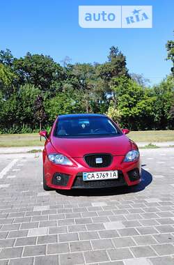 Хетчбек SEAT Leon 2006 в Черкасах