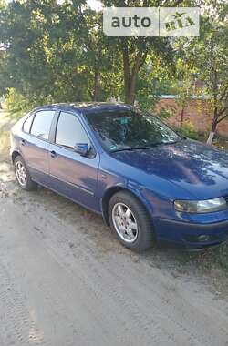 Хэтчбек SEAT Leon 2001 в Ахтырке