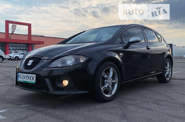 Хетчбек SEAT Leon 2007 в Києві