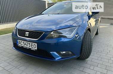 Універсал SEAT Leon 2014 в Луцьку