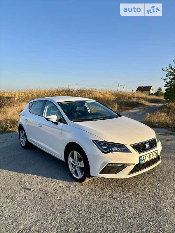 2017 Seat Leon, VIN VSSZZZ5FZHR063103:plate — фото 1 (autoria)