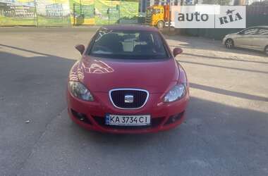 Хетчбек SEAT Leon 2006 в Києві