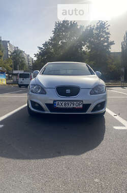 Хетчбек SEAT Leon 2010 в Харкові