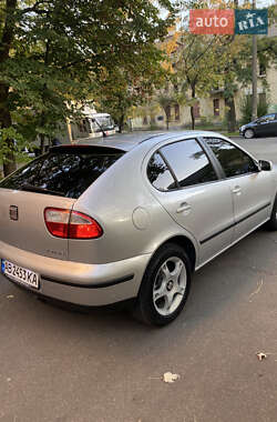 Хэтчбек SEAT Leon 2002 в 