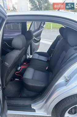 Хэтчбек SEAT Leon 2002 в 