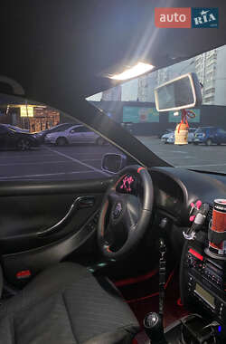 Хэтчбек SEAT Leon 2002 в 