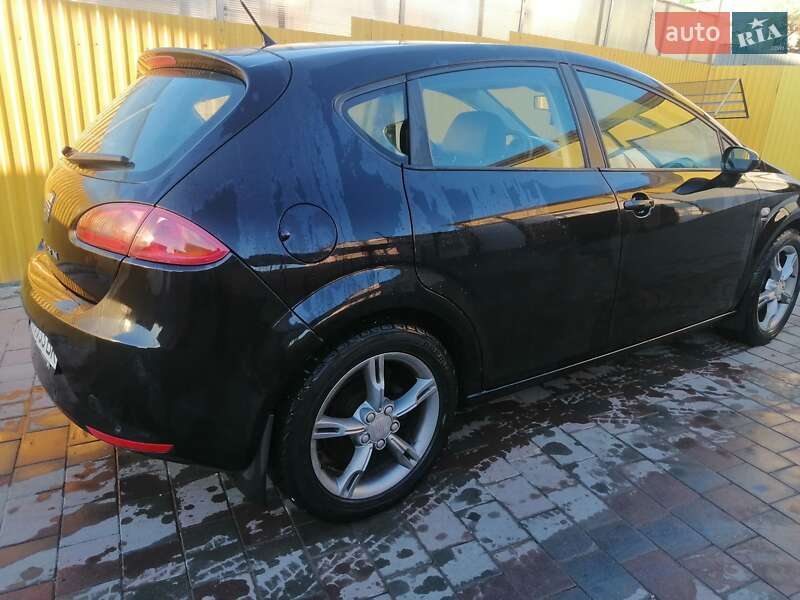 Хэтчбек SEAT Leon 2008 в Тернополе фото 30 Хэтчбек SEAT Leon 2008 в Тернополе