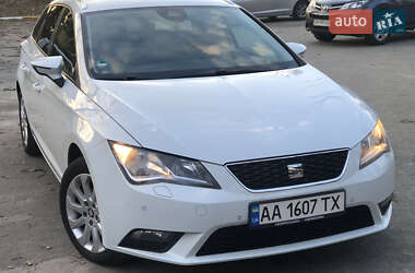 Универсал SEAT Leon 2014 в Киеве