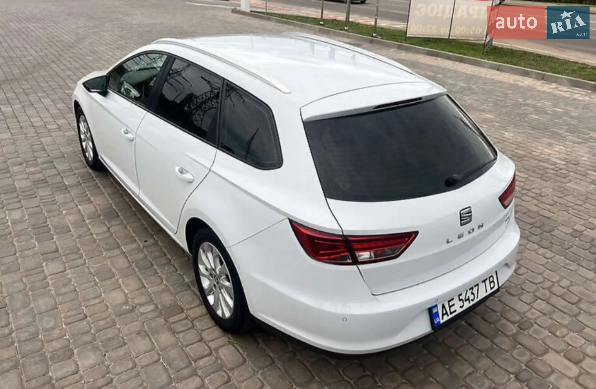 2016 SEAT Leon - мініатюра 5