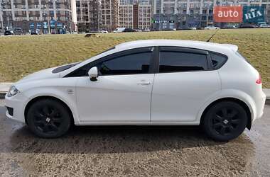 Хетчбек SEAT Leon 2010 в Києві