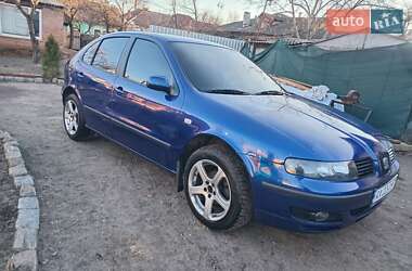 Хэтчбек SEAT Leon 2002 в Харькове