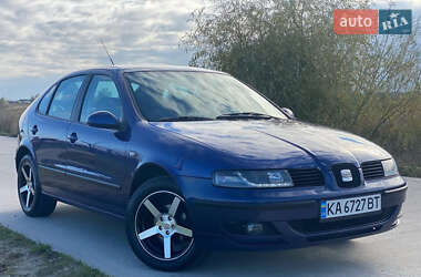 Хэтчбек SEAT Leon 2004 в Киеве