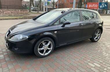 Хетчбек SEAT Leon 2009 в Житомирі