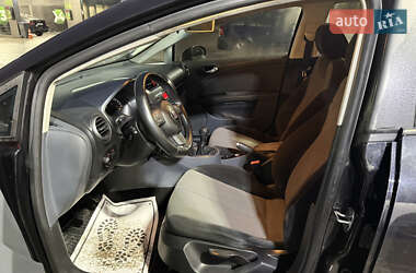 Хэтчбек SEAT Leon 2006 в Харькове