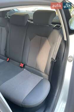 Хетчбек SEAT Leon 2010 в 
