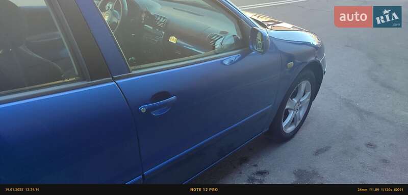 Хэтчбек SEAT Leon 1999 в Киеве