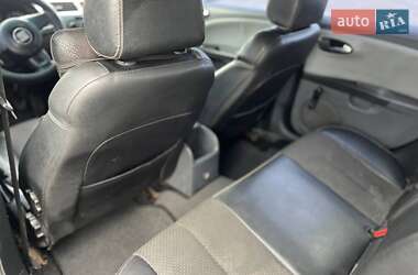 Хэтчбек SEAT Leon 2005 в 