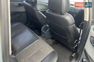 Хэтчбек SEAT Leon 2005 в 