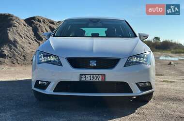 Хетчбек SEAT Leon 2015 в Рівному