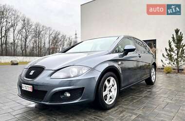 Хетчбек SEAT Leon 2010 в Звягелі