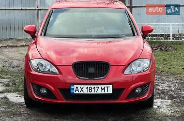 Хэтчбек SEAT Leon 2010 в Харькове