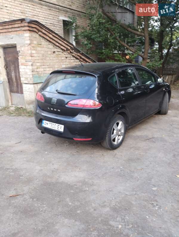 Хэтчбек SEAT Leon 2008 в Коростене фото 2 Хэтчбек SEAT Leon 2008 в Коростене