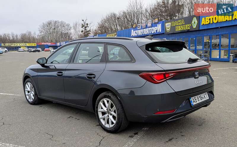 Универсал SEAT Leon 2020 в Киеве