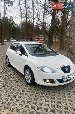 Хетчбек SEAT Leon 2008 в Києві