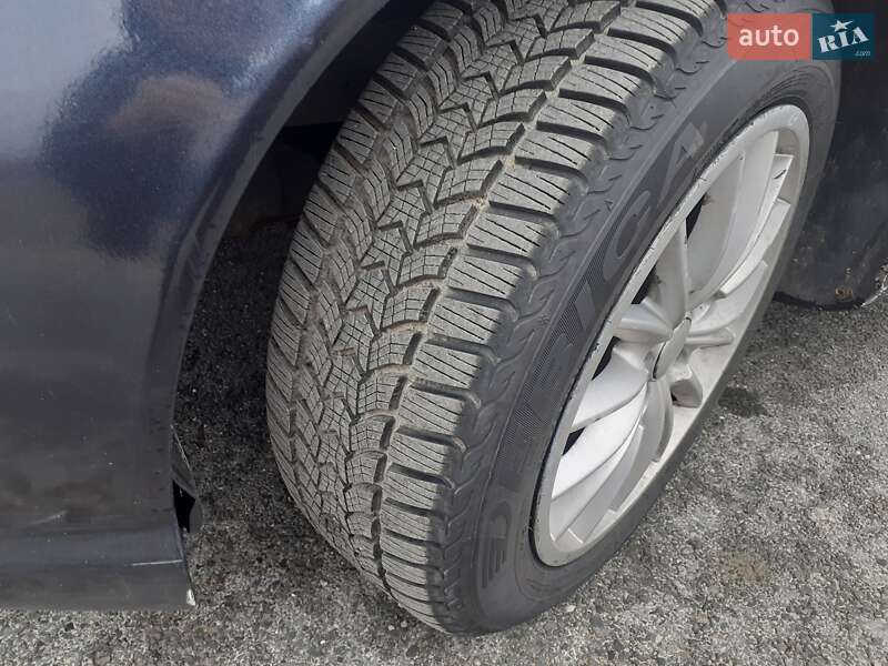 Хэтчбек SEAT Leon 2005 в Межгорье