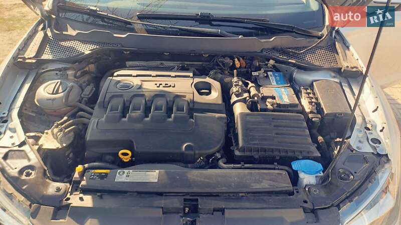 Универсал SEAT Leon 2015 в Кропивницком