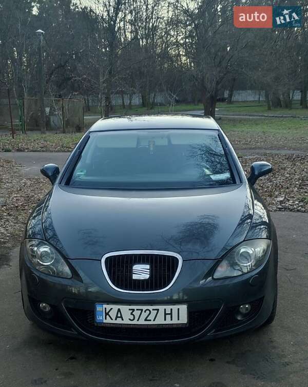 Хэтчбек SEAT Leon 2008 в Киеве фото 4 Хэтчбек SEAT Leon 2008 в Киеве