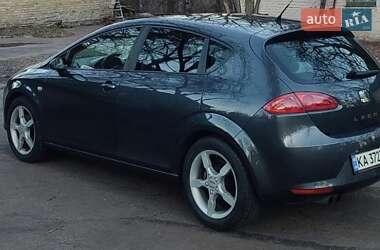 Хэтчбек SEAT Leon 2008 в 