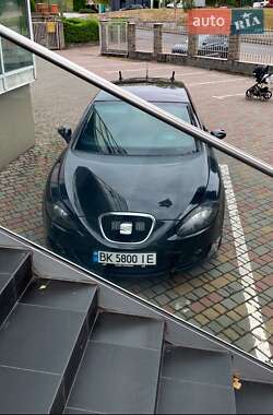 Хэтчбек SEAT Leon 2008 в 