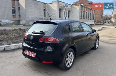 Хетчбек SEAT Leon 2006 в Охтирці